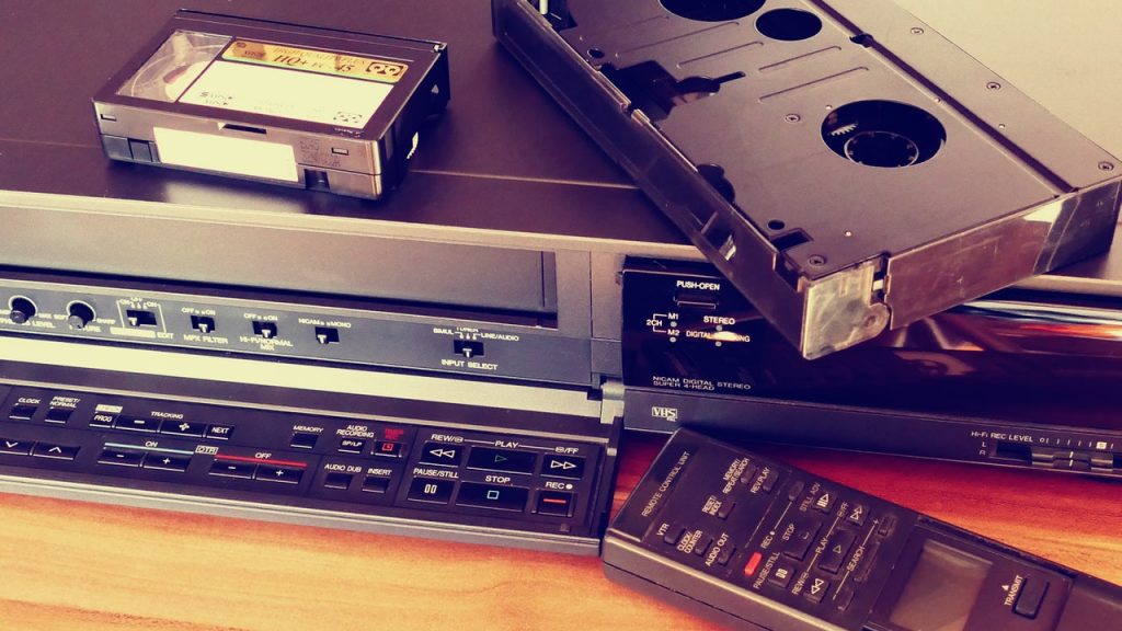 ficheiro numa antiga cassete VHS